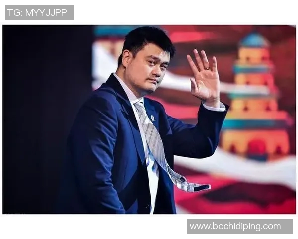 姚明母亲张帆的坚韧人生与对儿子的无私支持之路