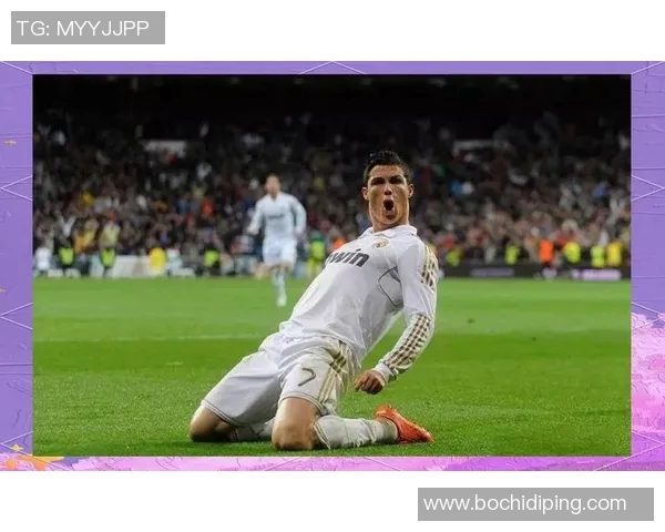 全球前五足球明星的传奇故事与辉煌成就解析